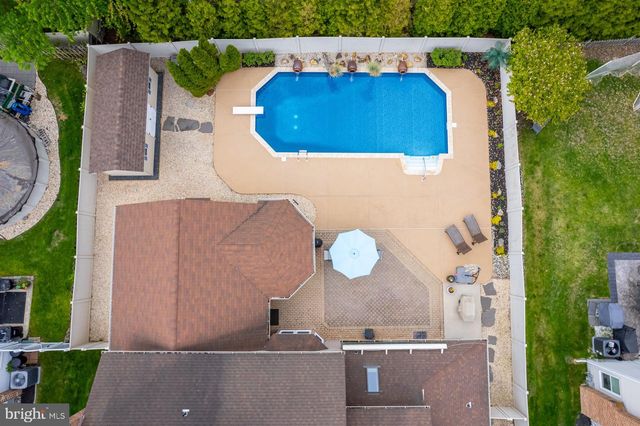 39 E HOLLY AVE, Sewell, NJ 08080