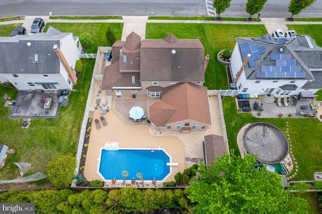 39 E HOLLY AVE, Sewell, NJ 08080