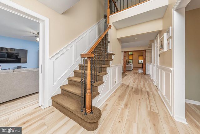 39 E HOLLY AVE, Sewell, NJ 08080