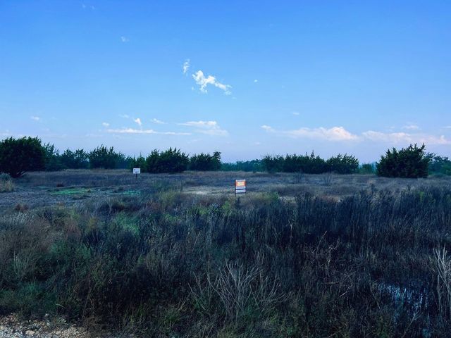 Lot 7 W Flying Owl Dr, Johnson City, TX 78636