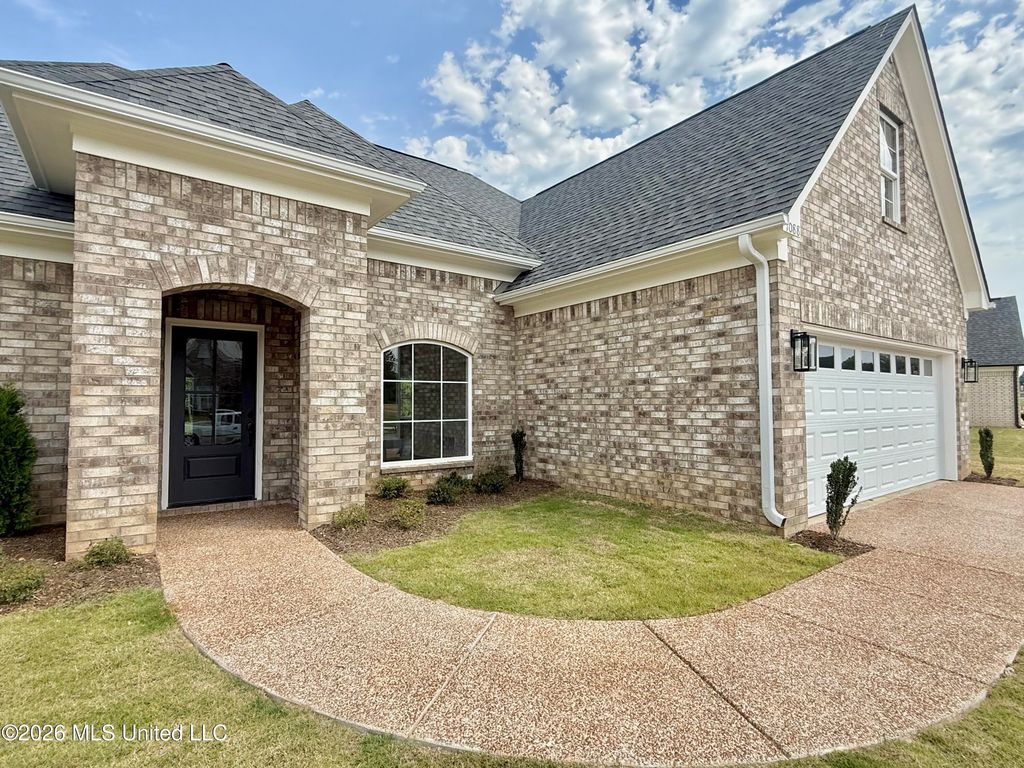 1088 Great Glen Drive, Southaven, MS 38671 — photo 2