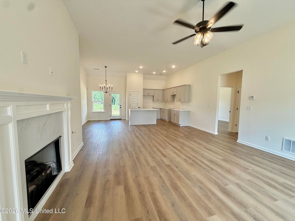 1088 Great Glen Drive, Southaven, MS 38671 — photo 3