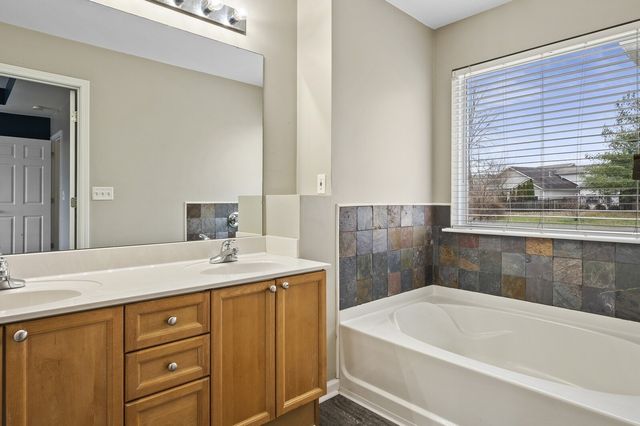 2033 Hidden Cove Rd, Mount Juliet, TN 37122