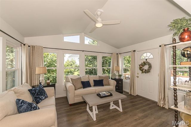 356 Carr Manor Court, Ballwin, MO 63021