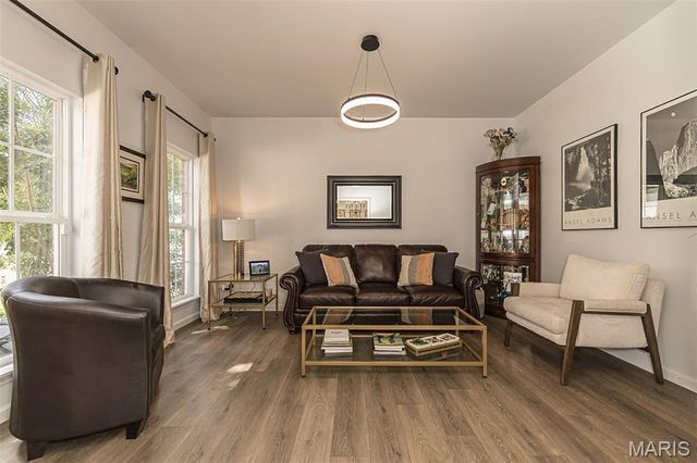 356 Carr Manor Court, Ballwin, MO 63021