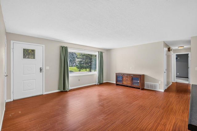 807 2nd Avenue S, Buffalo, MN 55313