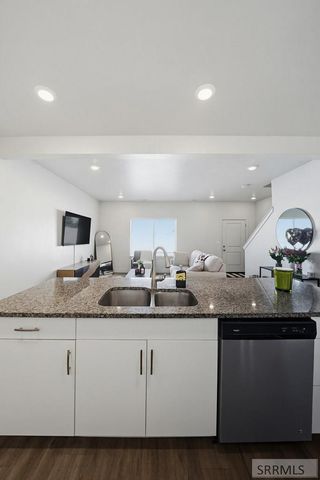 169 S Heath Lane, Idaho Falls, ID 83401