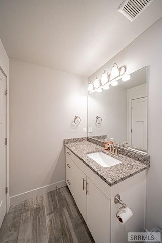 169 S Heath Lane, Idaho Falls, ID 83401