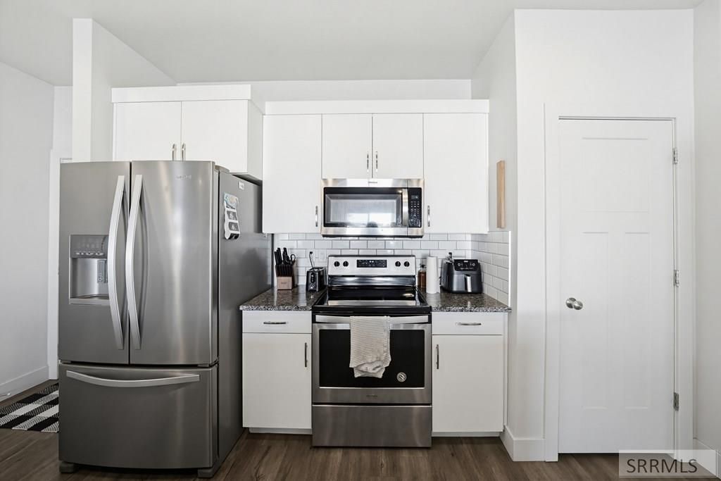 Image 10 of property listing at 169 S Heath Lane, Idaho Falls, ID 83401