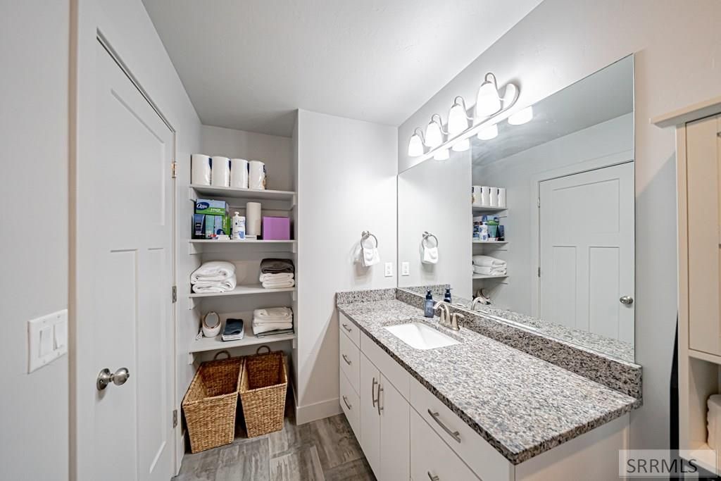 Image 20 of property listing at 169 S Heath Lane, Idaho Falls, ID 83401