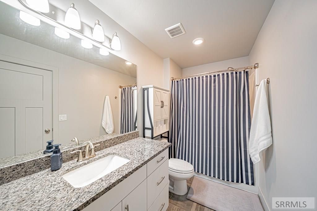 Image 22 of property listing at 169 S Heath Lane, Idaho Falls, ID 83401