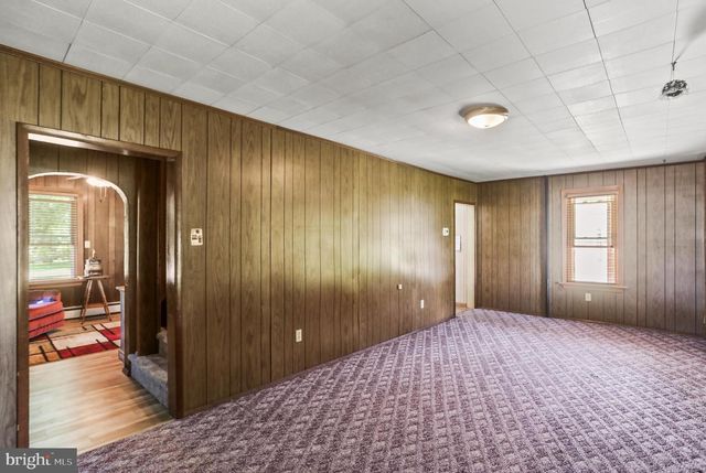 1995 HANOVER PIKE, Hanover, PA 17331