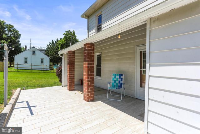 1995 HANOVER PIKE, Hanover, PA 17331