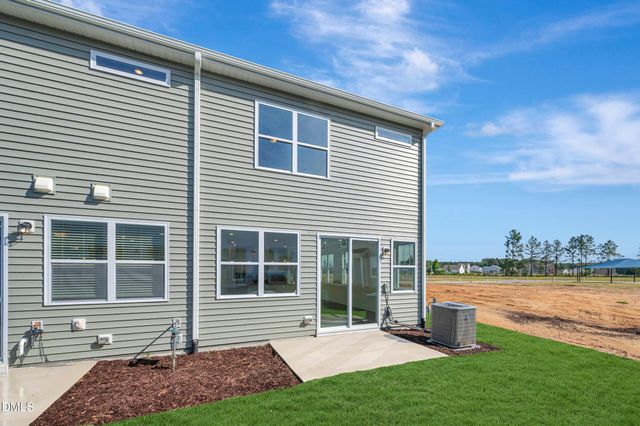 32 Serpens Drive 220, Angier, NC 27501