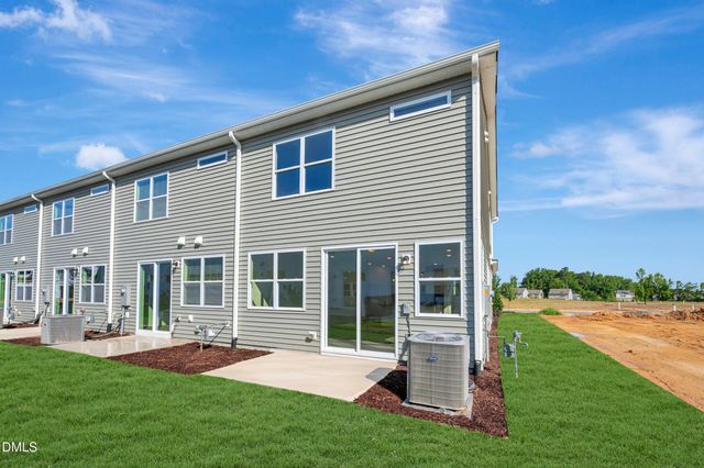 32 Serpens Drive 220, Angier, NC 27501