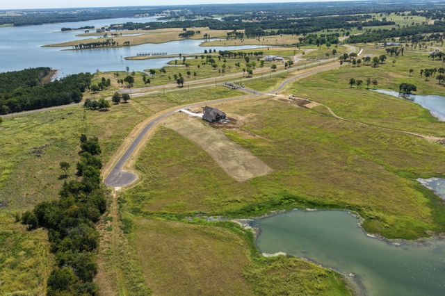 571 Lakeshore Terrace, Windom, TX 75492