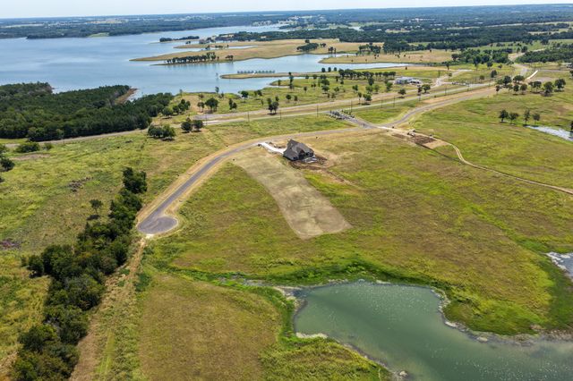 571 Lakeshore Terrace, Windom, TX 75492