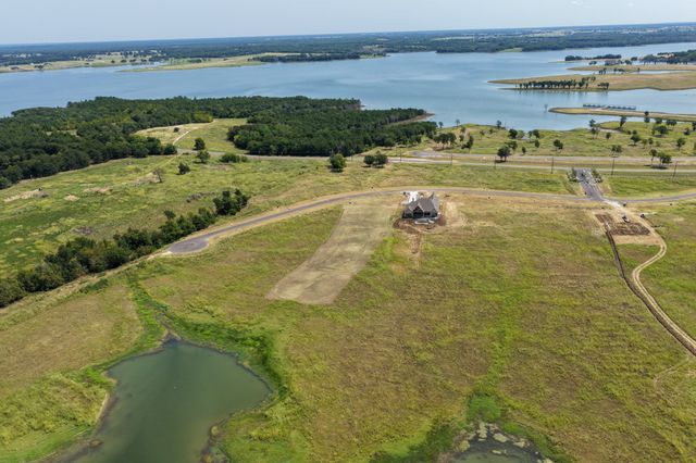 571 Lakeshore Terrace, Windom, TX 75492