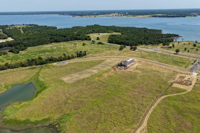 571 Lakeshore Terrace, Windom, TX 75492