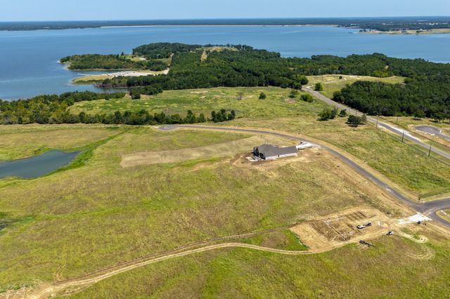 571 Lakeshore Terrace, Windom, TX 75492