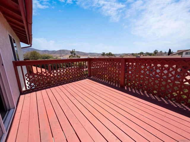 8949 Corte Pellejo, Spring Valley, CA 91977