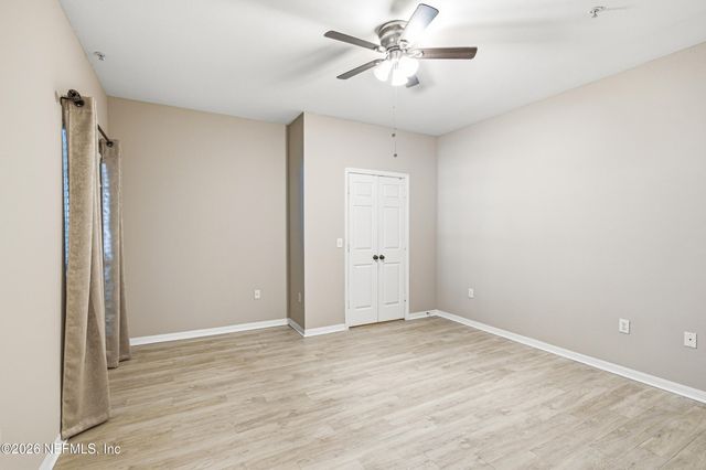 7800 POINT MEADOWS Drive 1514, Jacksonville, FL 32256