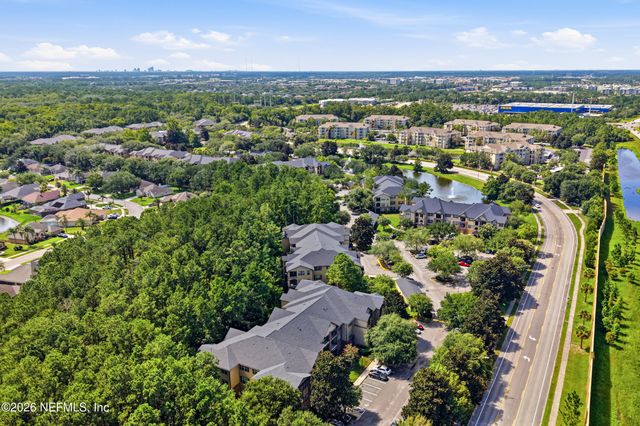 7800 POINT MEADOWS Drive 1514, Jacksonville, FL 32256