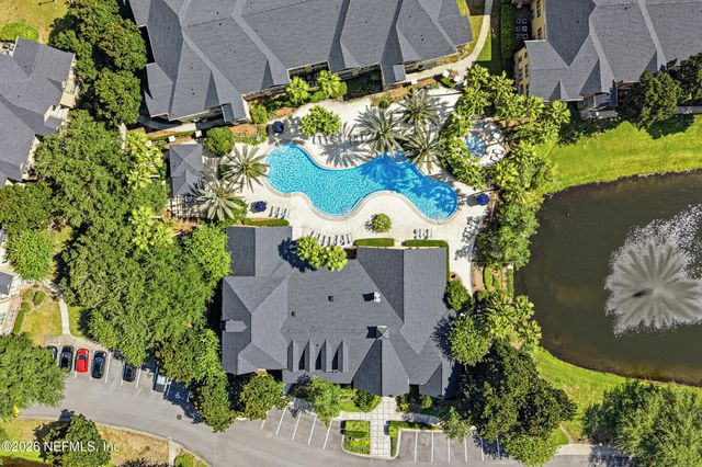 7800 POINT MEADOWS Drive 1514, Jacksonville, FL 32256