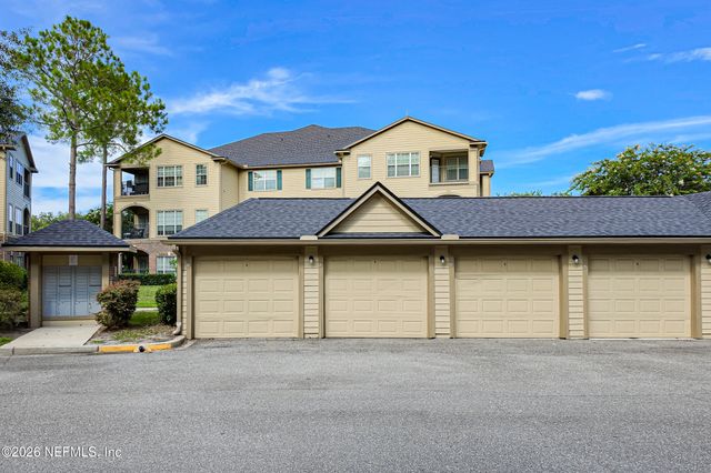 7800 POINT MEADOWS Drive 1514, Jacksonville, FL 32256