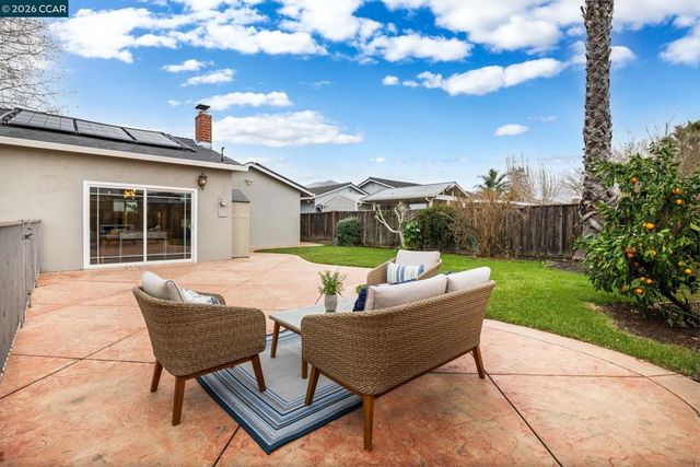 1765 1765 Glazier Dr, Concord, CA 94521