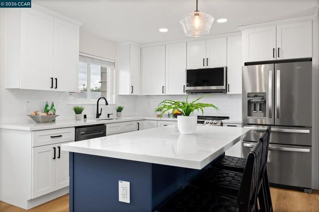 1765 1765 Glazier Dr, Concord, CA 94521