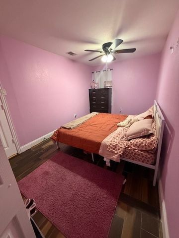 906 Griffith Avenue, Terrell, TX 75160