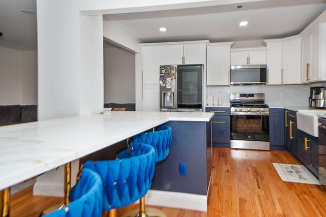 2967 W 20th Avenue, Gary, IN 46404