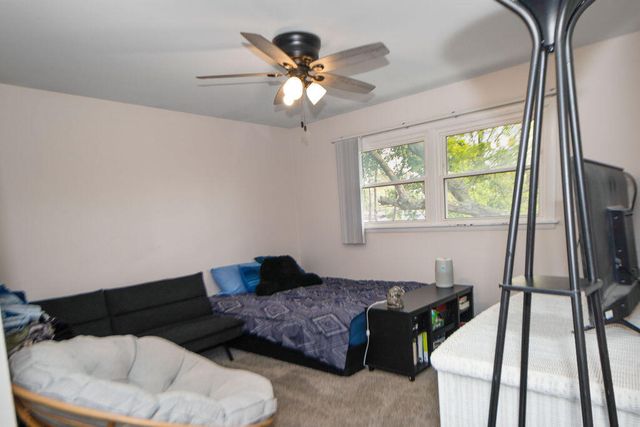 2967 W 20th Avenue, Gary, IN 46404