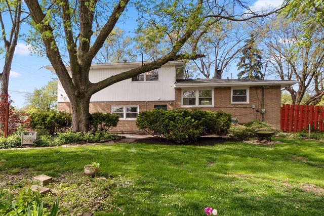 2967 W 20th Avenue, Gary, IN 46404