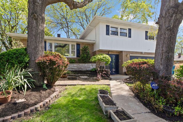2967 W 20th Avenue, Gary, IN 46404