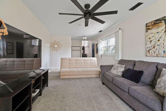 2967 W 20th Avenue, Gary, IN 46404