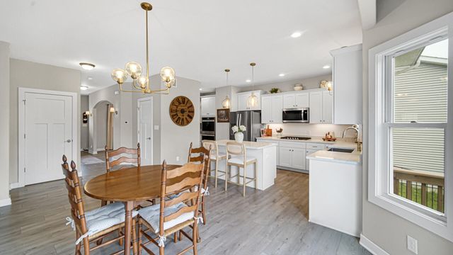 41 Elderberry Lane, Valparaiso, IN 46383