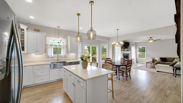41 Elderberry Lane, Valparaiso, IN 46383