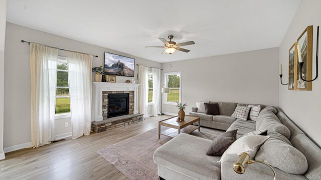 41 Elderberry Lane, Valparaiso, IN 46383