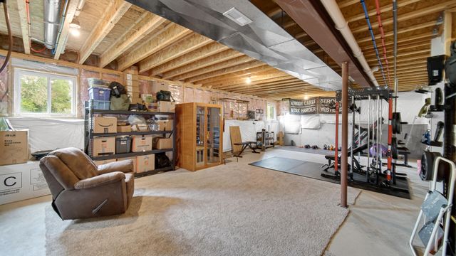 41 Elderberry Lane, Valparaiso, IN 46383