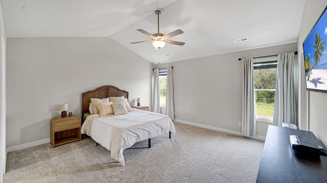 41 Elderberry Lane, Valparaiso, IN 46383