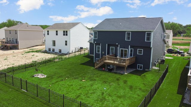 41 Elderberry Lane, Valparaiso, IN 46383