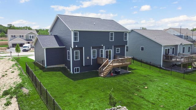 41 Elderberry Lane, Valparaiso, IN 46383