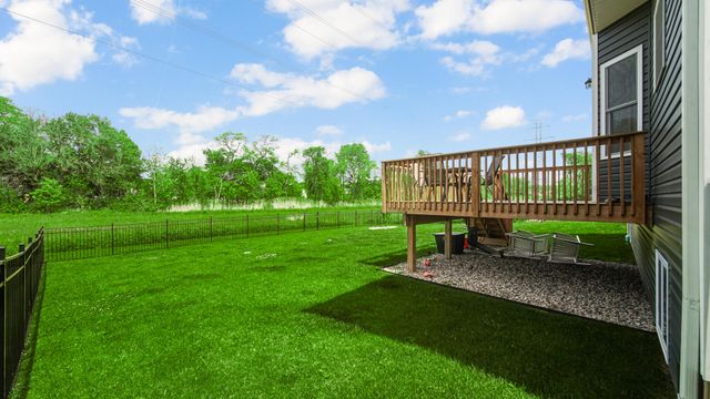 41 Elderberry Lane, Valparaiso, IN 46383