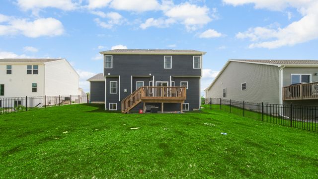 41 Elderberry Lane, Valparaiso, IN 46383