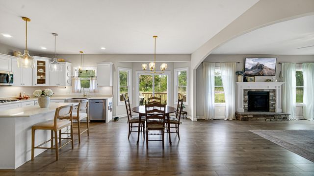 41 Elderberry Lane, Valparaiso, IN 46383