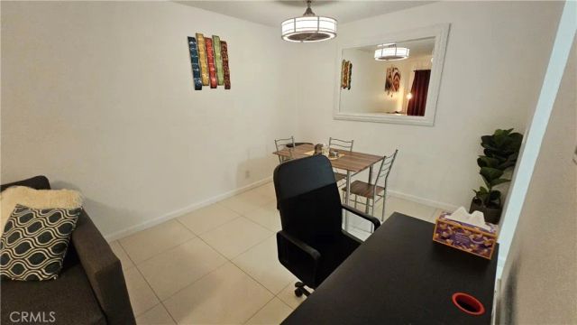 2857 N Los Felices 110, Palm Springs, CA 92262