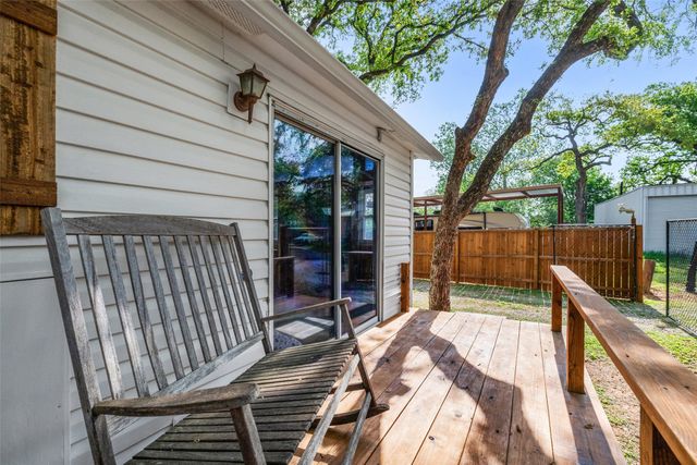 3841 Boquillas Circle, Granbury, TX 76048