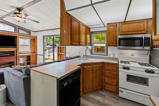 3841 Boquillas Circle, Granbury, TX 76048